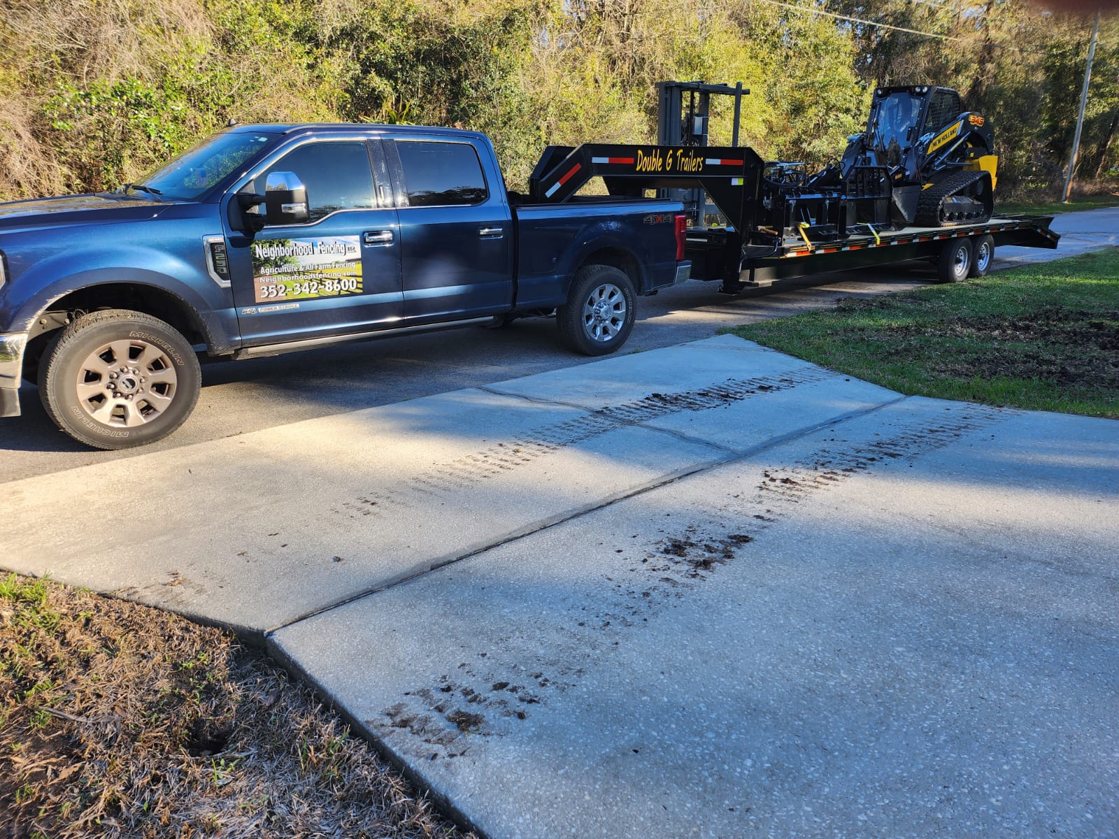 neighborhoodsfencing trak Neighborhoods Fencing